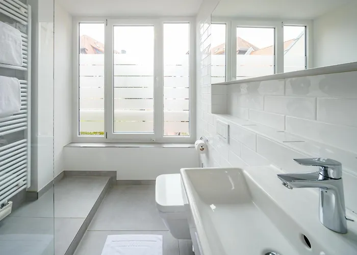 Hotel Restaurant Goldener Engel 3*