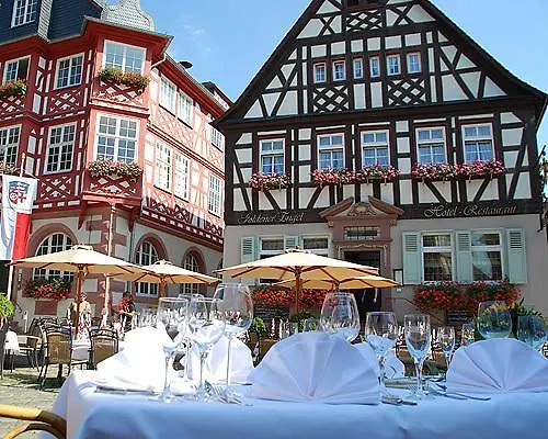 Hotel Restaurant Goldener Engel 3*